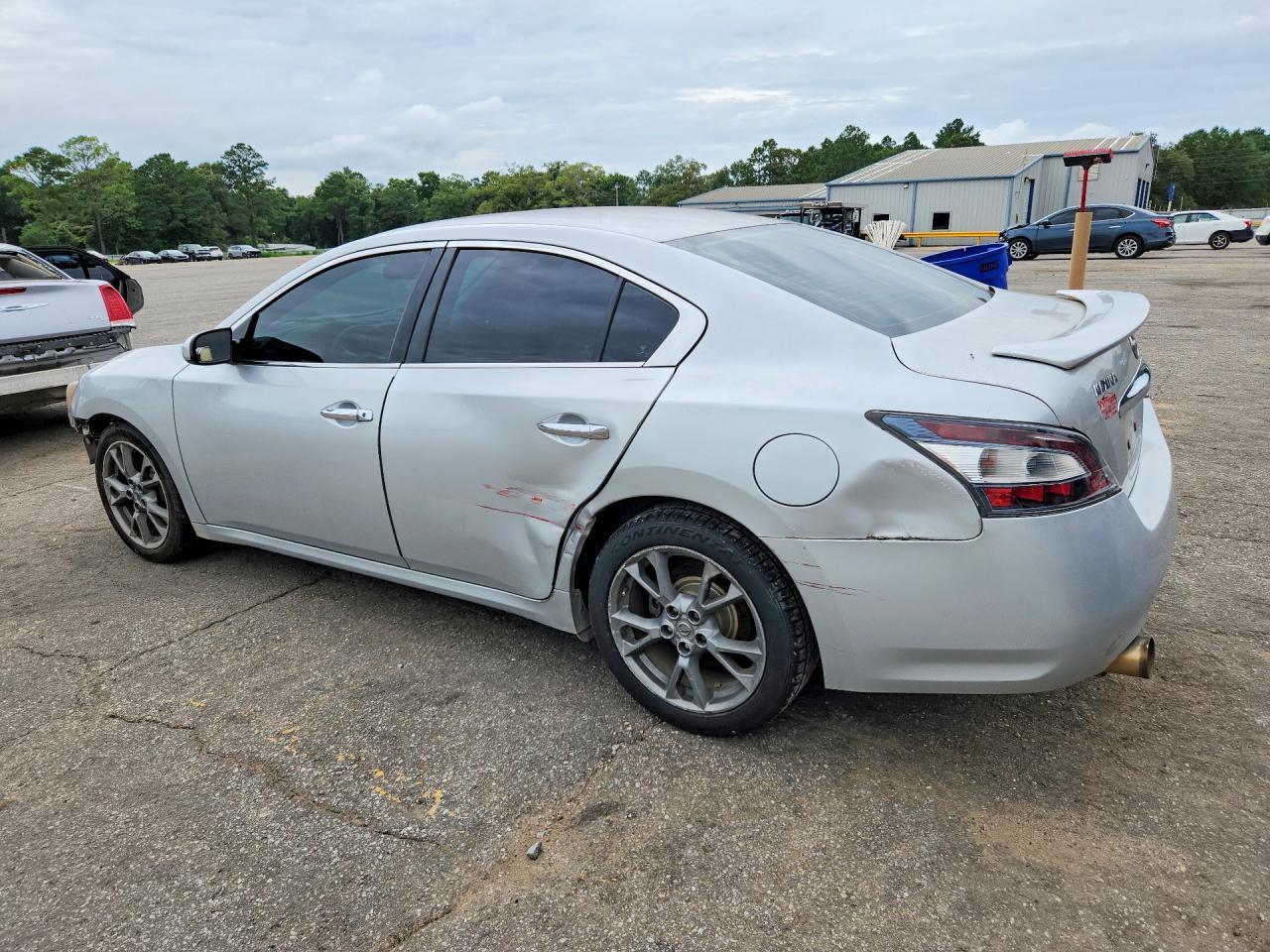 2013 Nissan Maxima 3.5 S - Фото 2