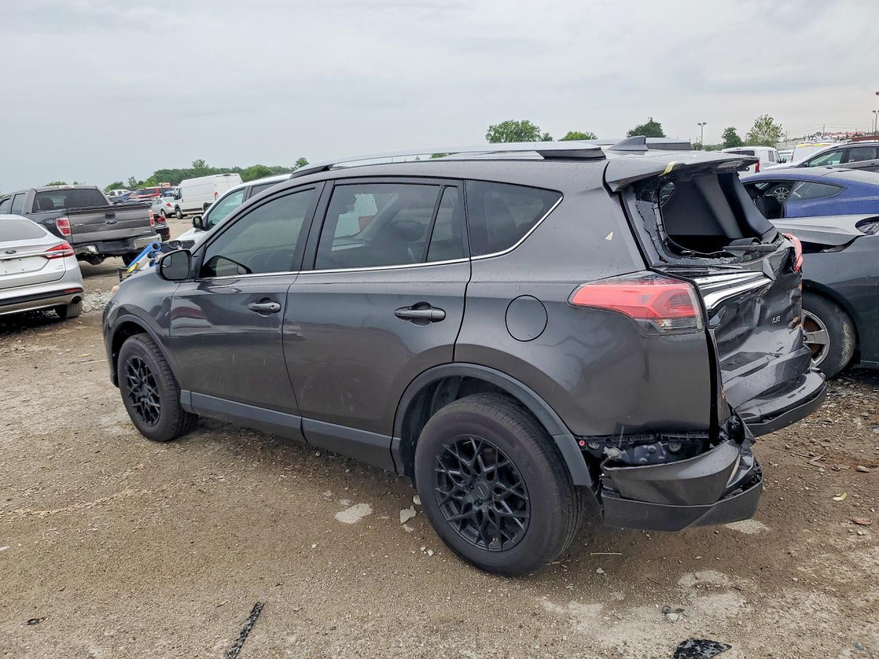 2017 Toyota Rav4 - Image 2
