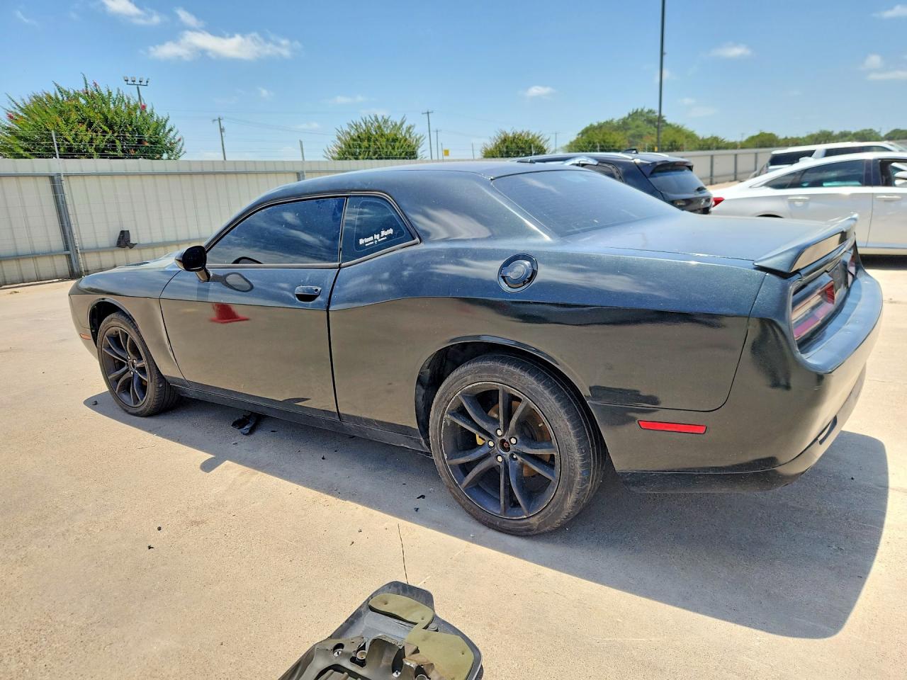 2016 Dodge Challenger Sxt - Фото 2