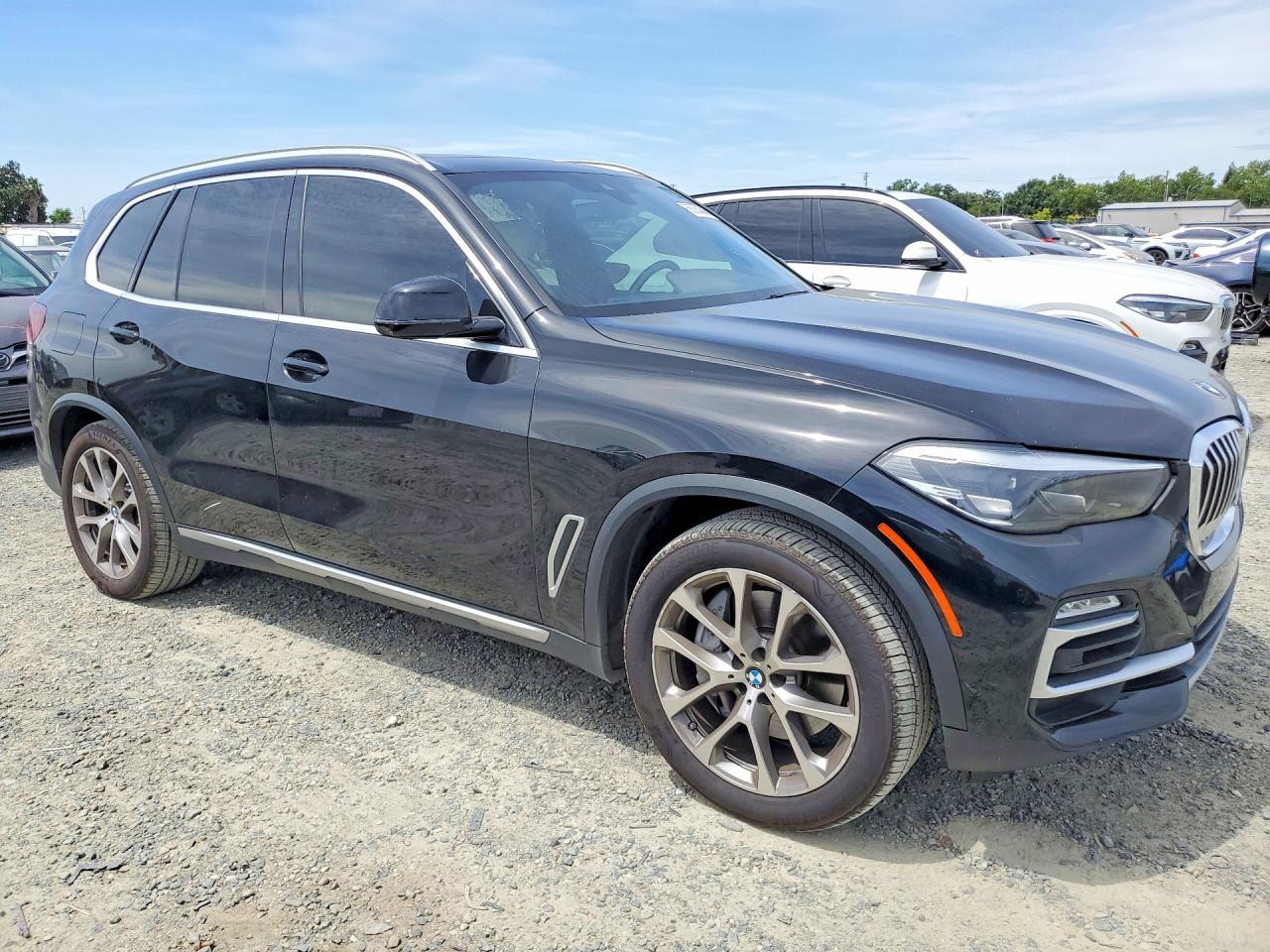 2021 BMW X5 xDrive45E - Фото 4