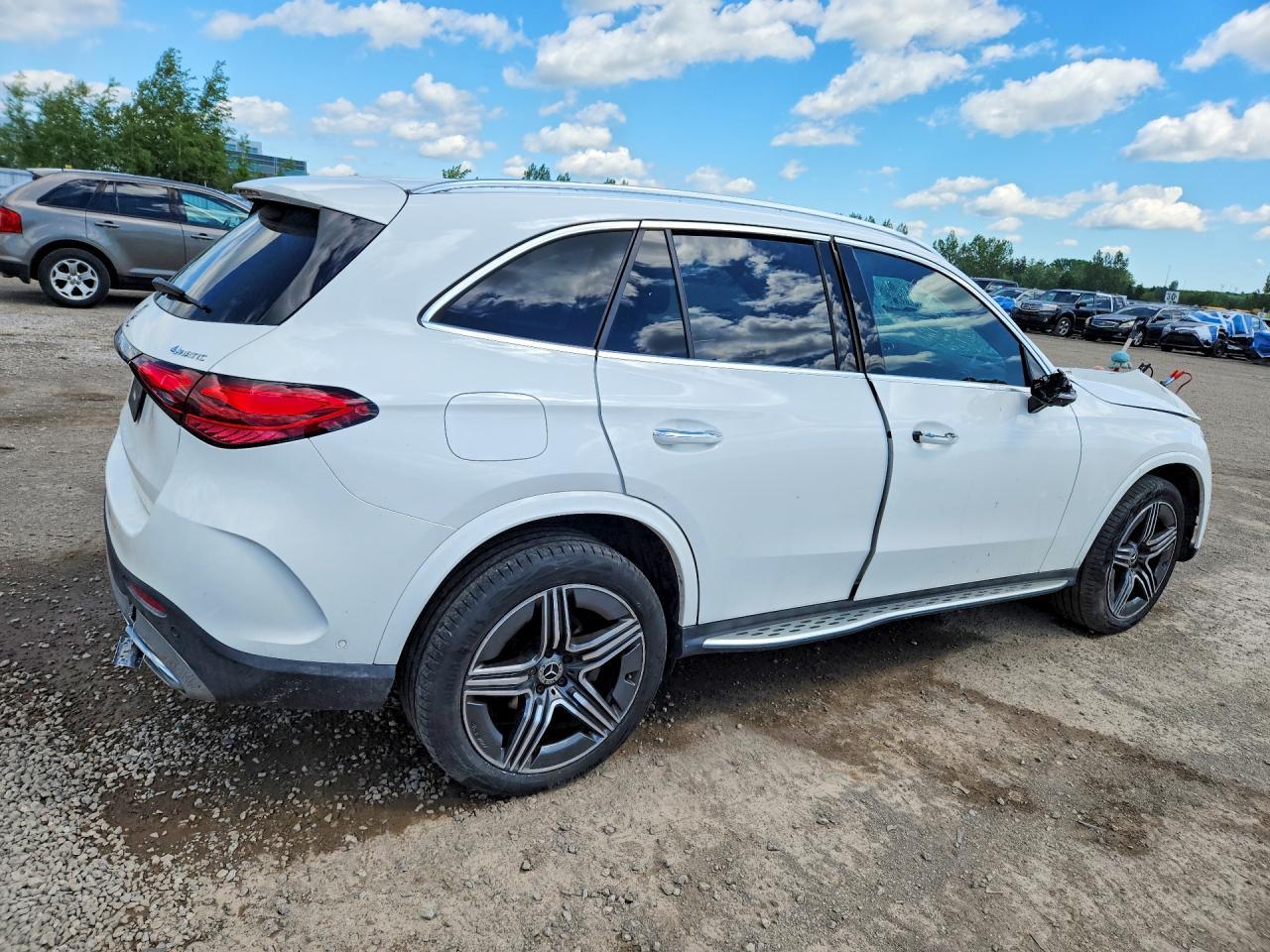 2023 Mercedes-Benz Glc 300 4Matic - Фото 3