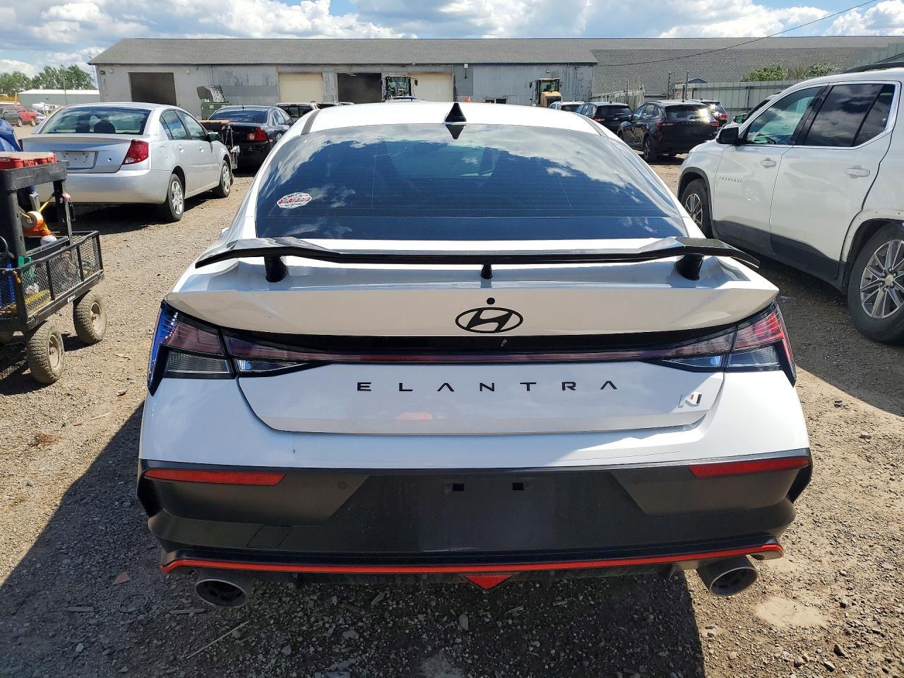 2025 Hyundai Elantra N Base - Image 6