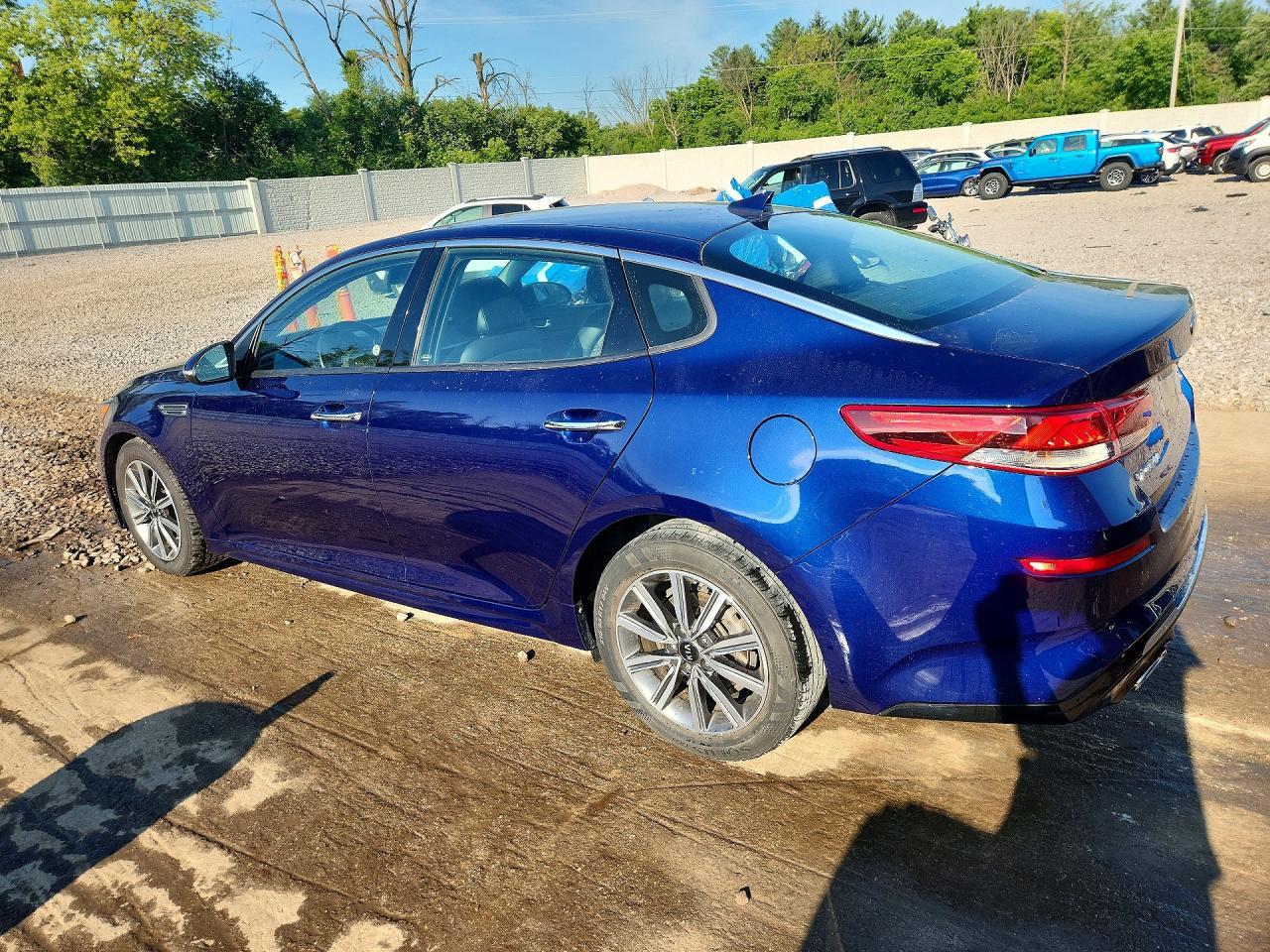 2019 Kia Optima Ex - Фото 2