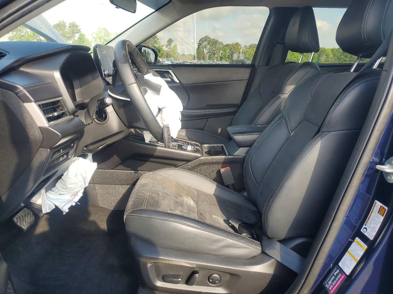 2024 Mitsubishi Outlander Se - Image 7