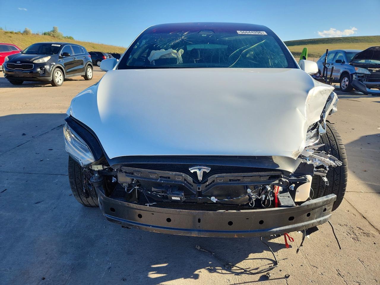 2017 Tesla Model X - Фото 5