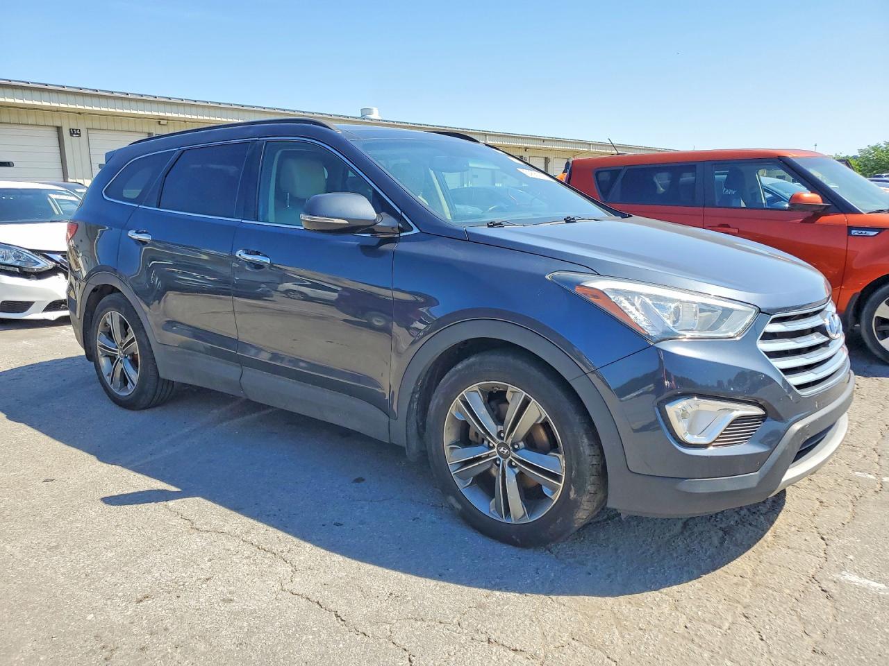2016 Hyundai Santa Fe Se - Фото 4