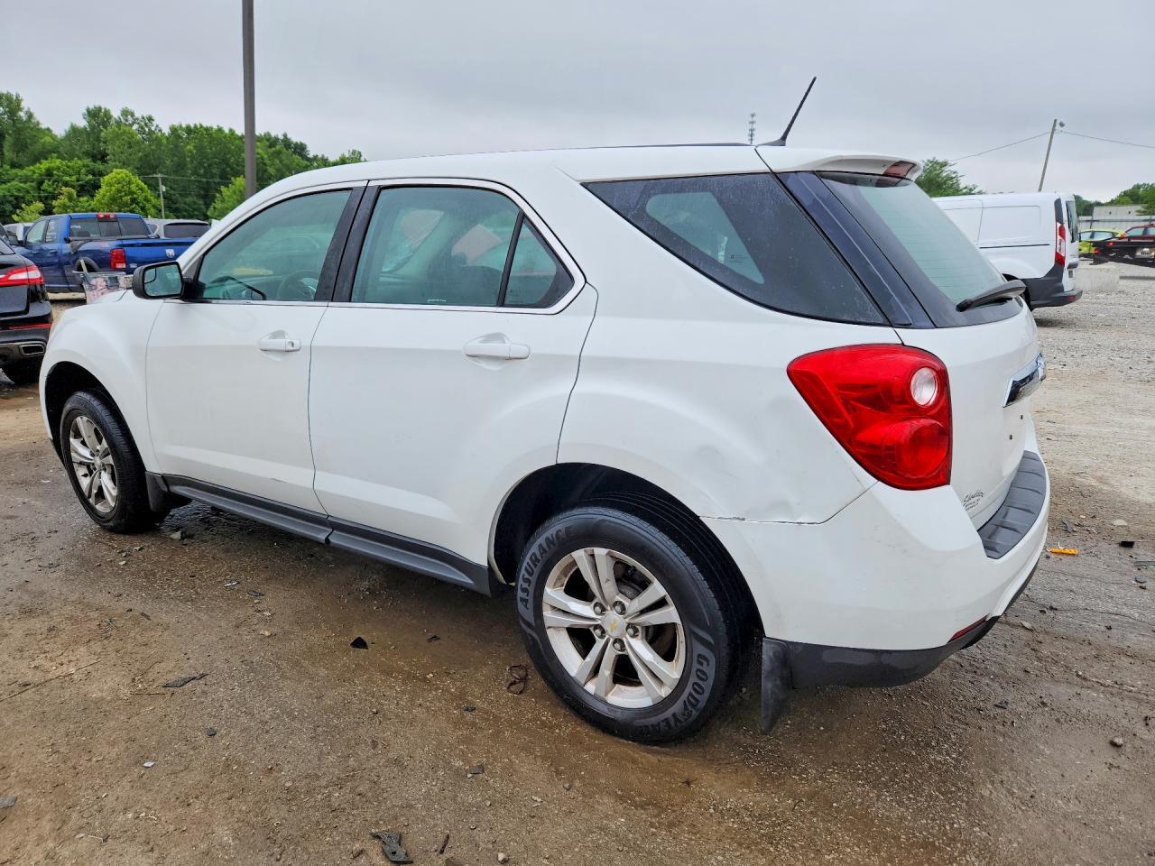 2013 Chevrolet Equinox Ls - Фото 2