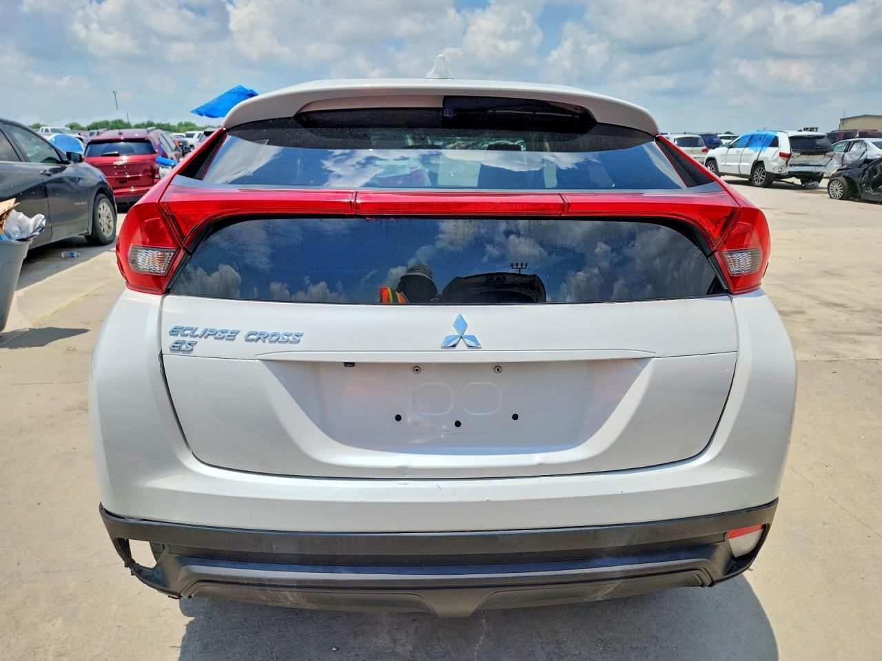 2020 Mitsubishi Eclipse Cross Es - Фото 6