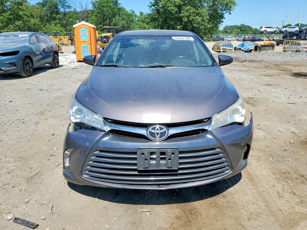 2017 Toyota Camry Le - Image 5
