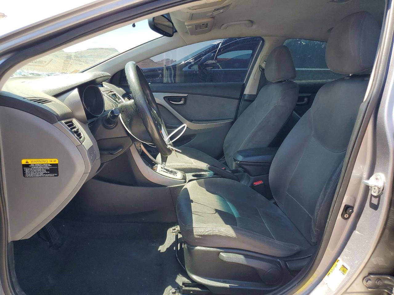 2012 Hyundai Elantra Gls - Image 7