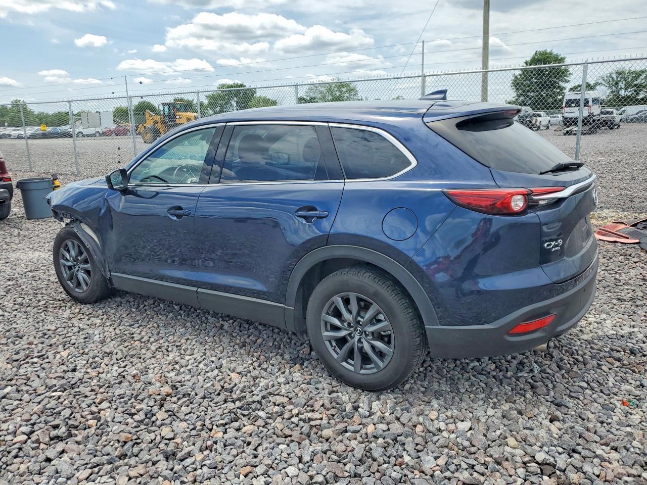 2021 Mazda Cx-9 Touring - Image 2