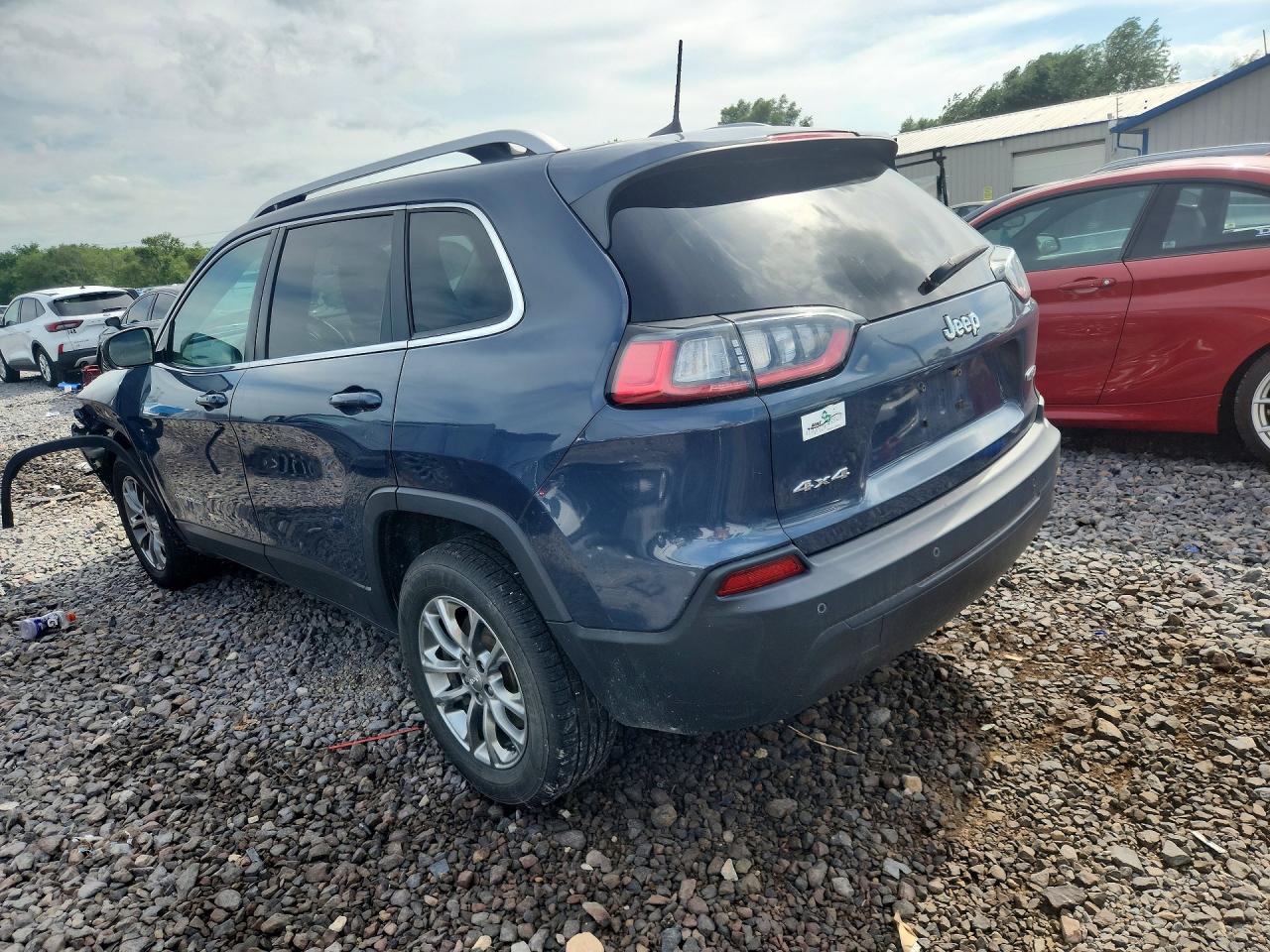 2019 Jeep Cherokee Latitude Plus - Image 2