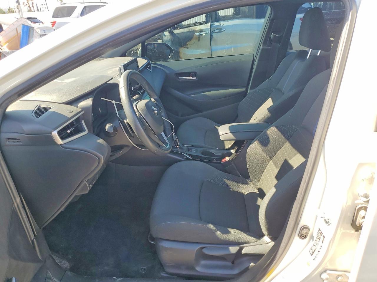 2020 Toyota Corolla Se - Фото 7