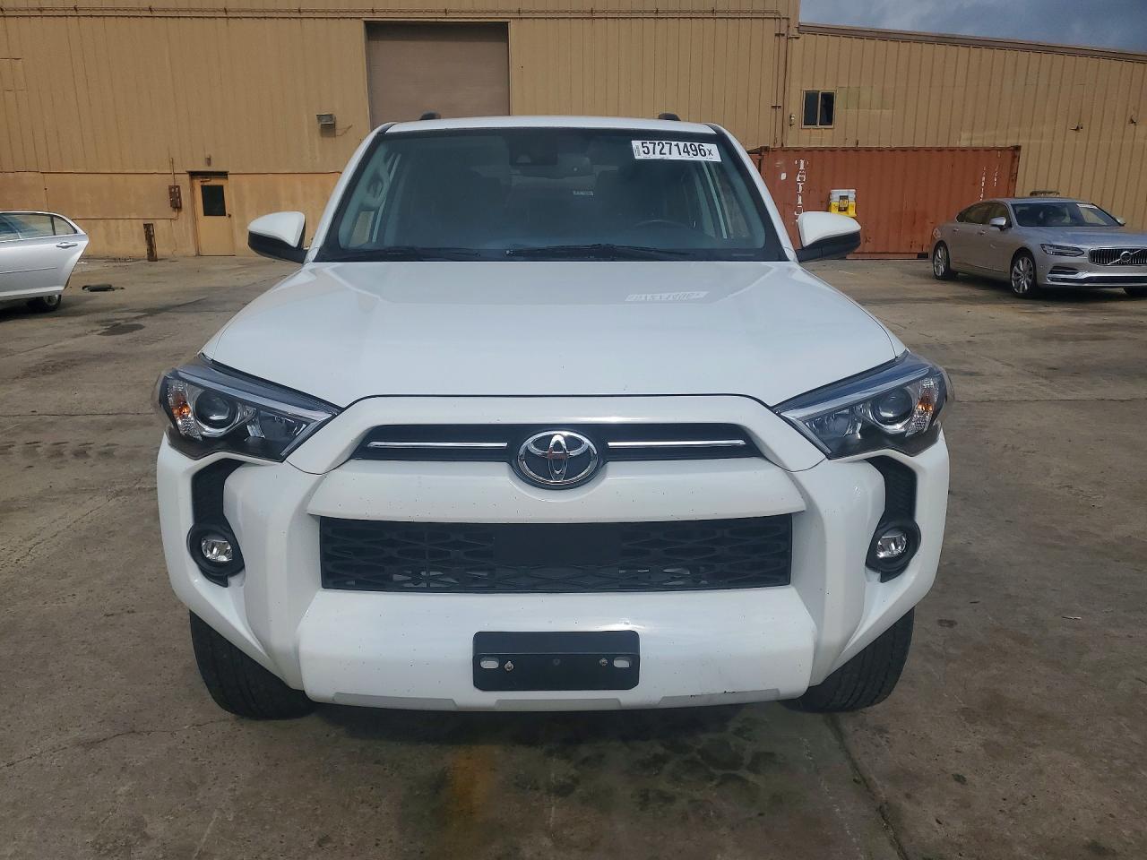 2022 Toyota 4Runner Sr5 - Фото 5