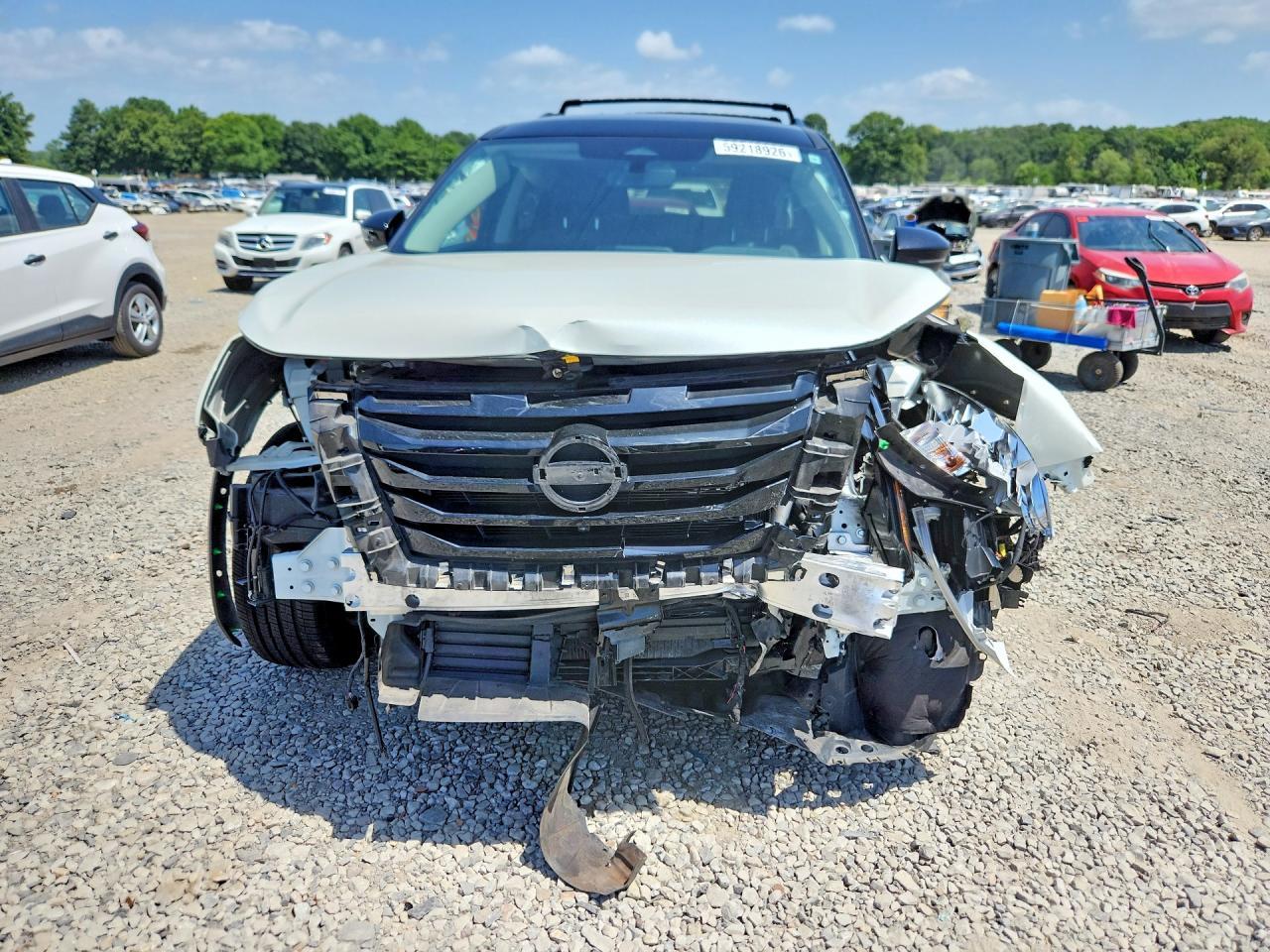 2023 Nissan Pathfinder Sl - Фото 5