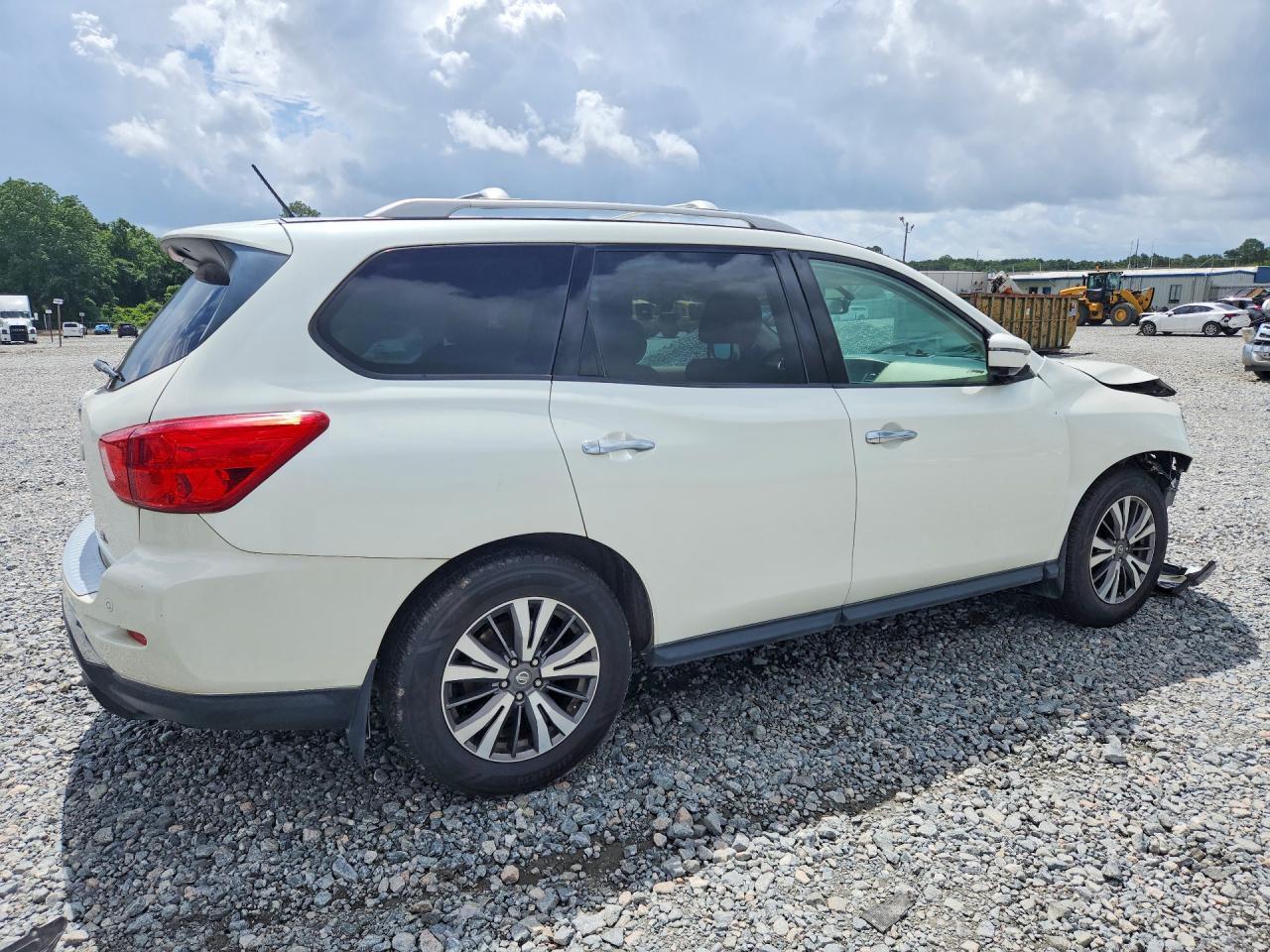 2017 Nissan Pathfinder Sl - Фото 3