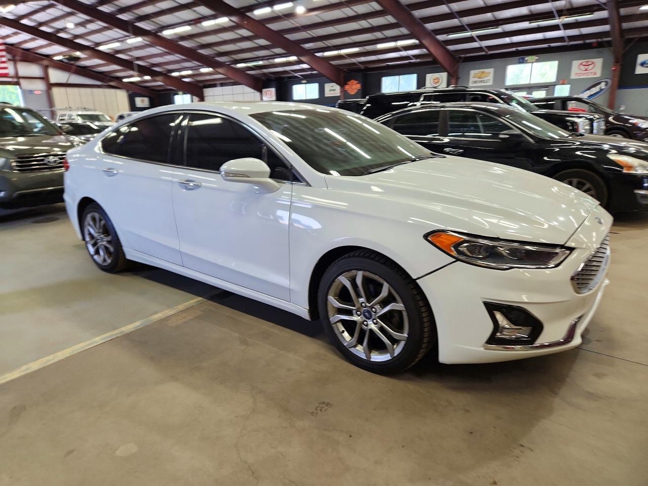 2020 Ford Fusion Titanium - Фото 4