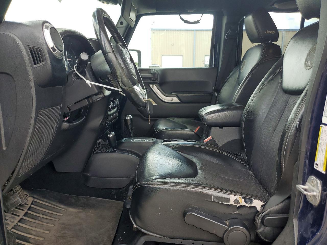 2013 Jeep Wrangler Unlimited Sport - Image 7