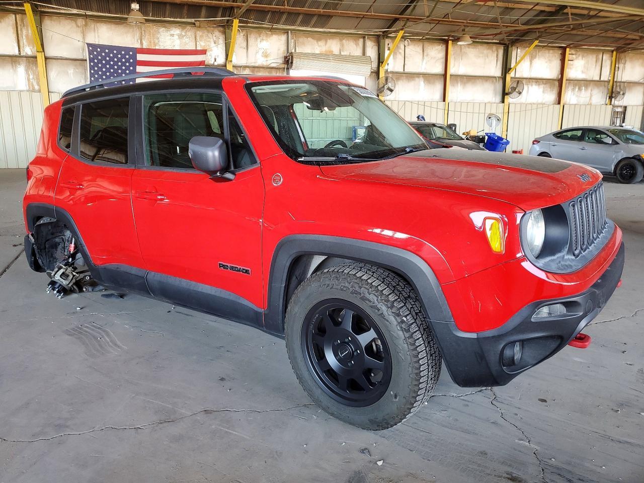 2015 Jeep Renegade Trailhawk - Фото 4