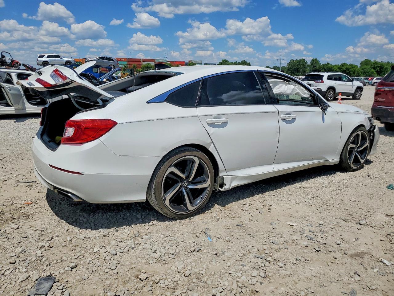 2021 Honda Accord Sport Se - Фото 3