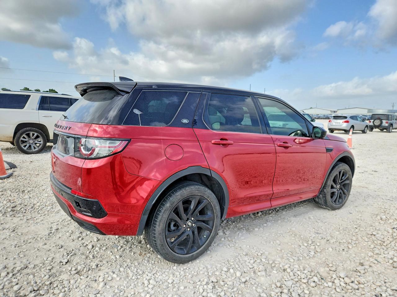 2018 Land Rover Discovery Ii Le - Image 3