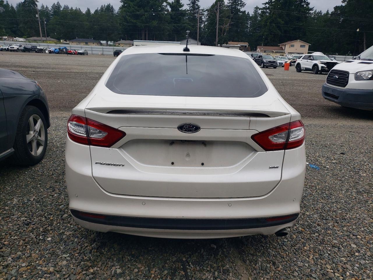 2015 Ford Fusion Se - Фото 6