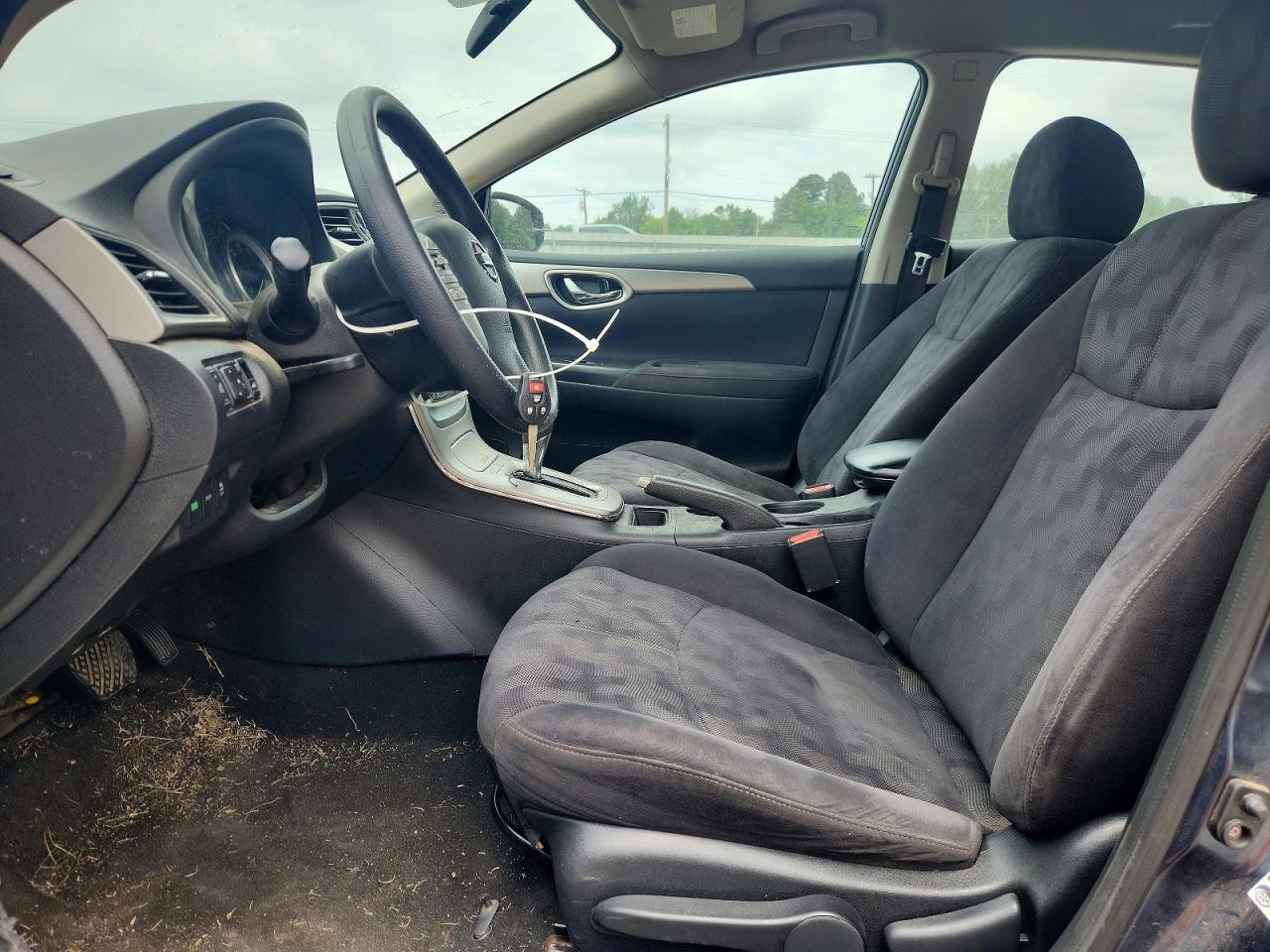 2013 Nissan Sentra S - Фото 7
