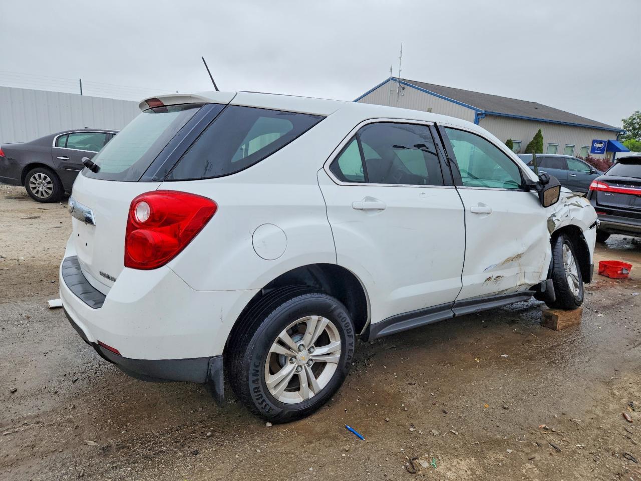 2013 Chevrolet Equinox Ls - Фото 3