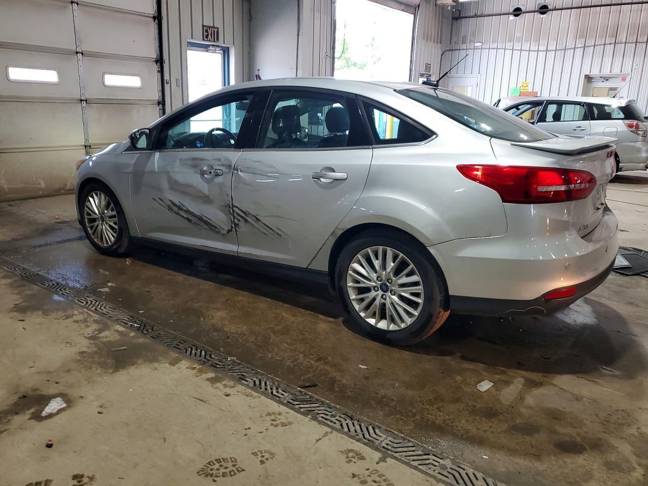 2016 Ford Focus Titanium - Фото 2