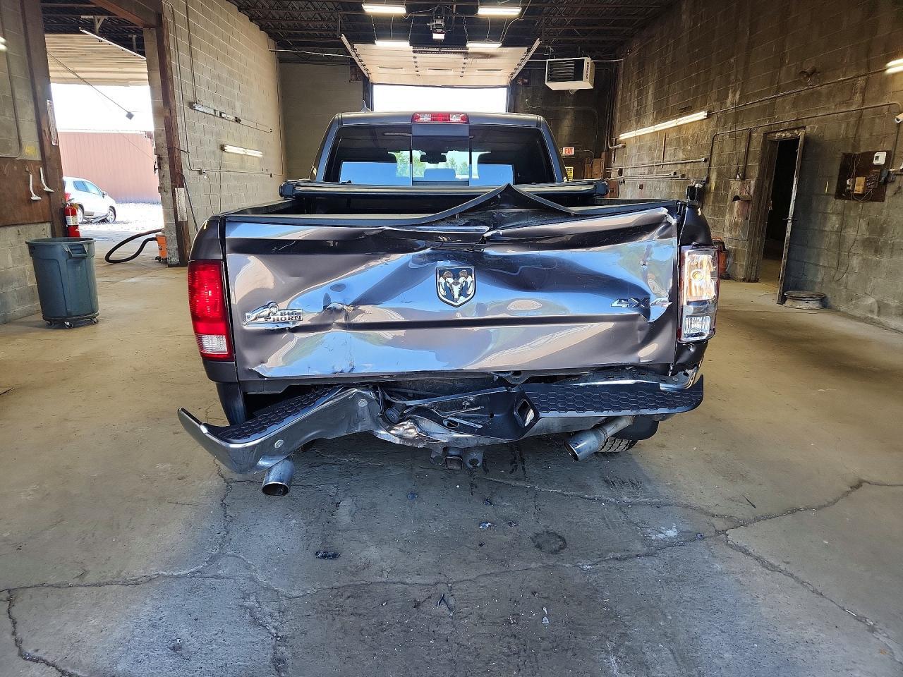 2019 Ram 1500 Classic Slt - Image 6