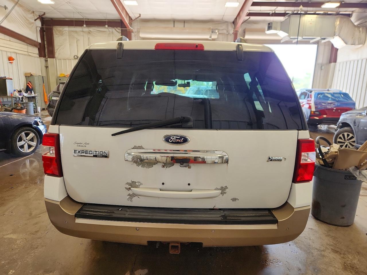 2012 Ford Expedition El Xlt - Фото 6