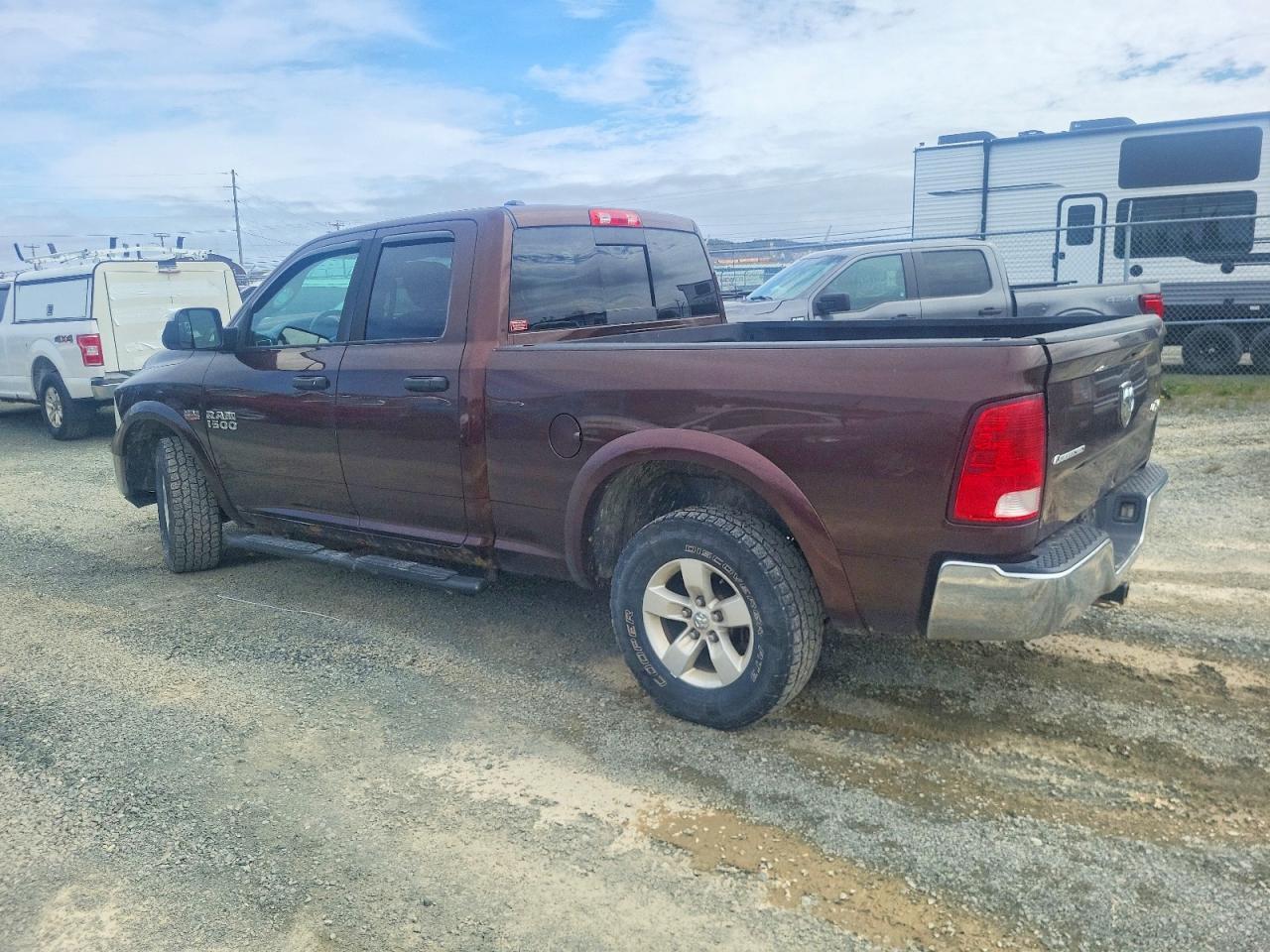 2015 Ram 1500 Slt - Image 2