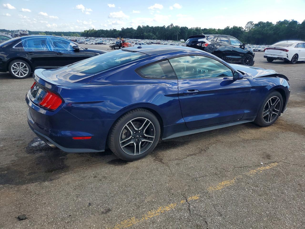 2018 Ford Mustang - Фото 3