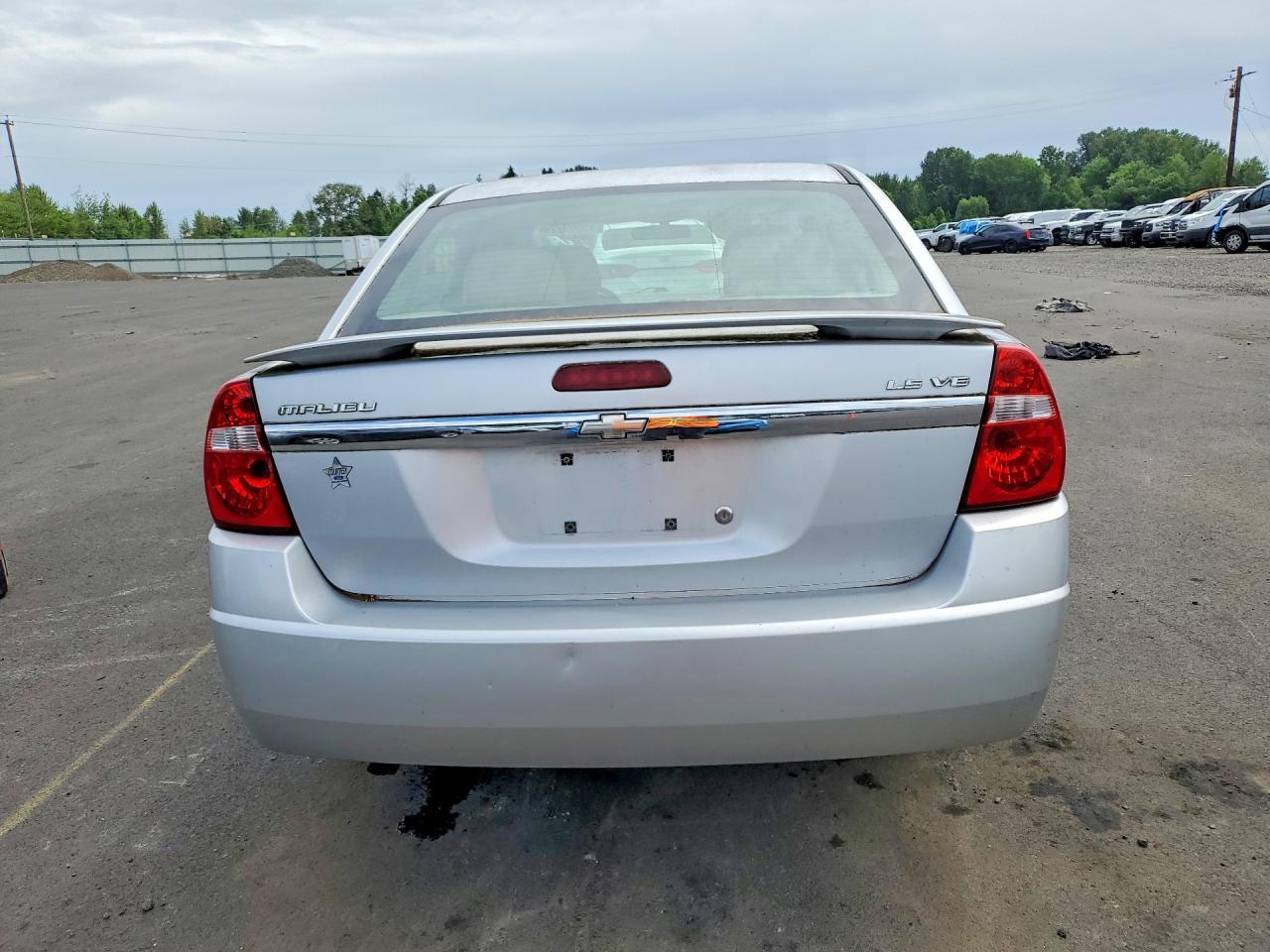 2005 Chevrolet Malibu Ls - Фото 6