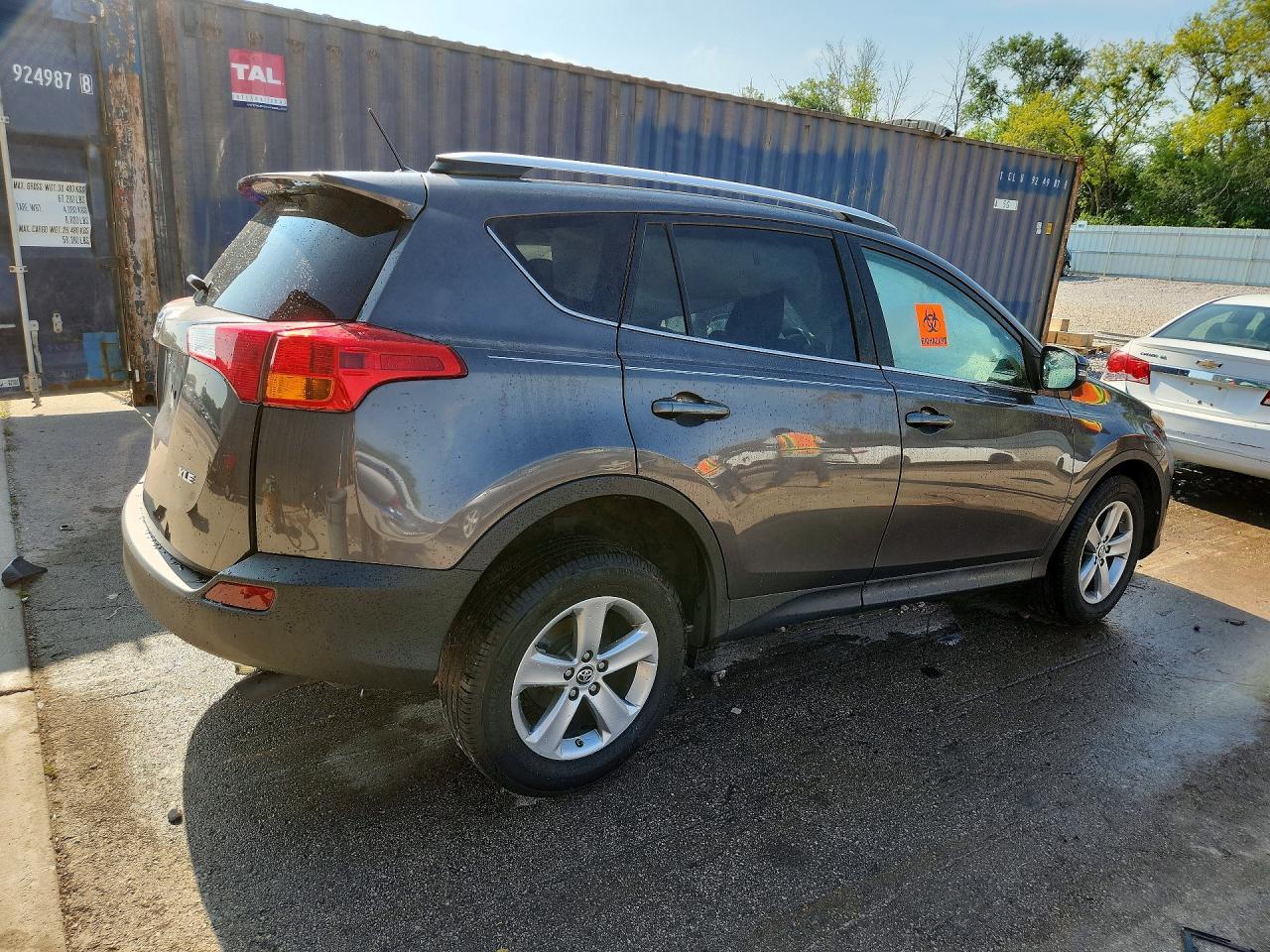 2015 Toyota Rav4 Xle - Фото 3