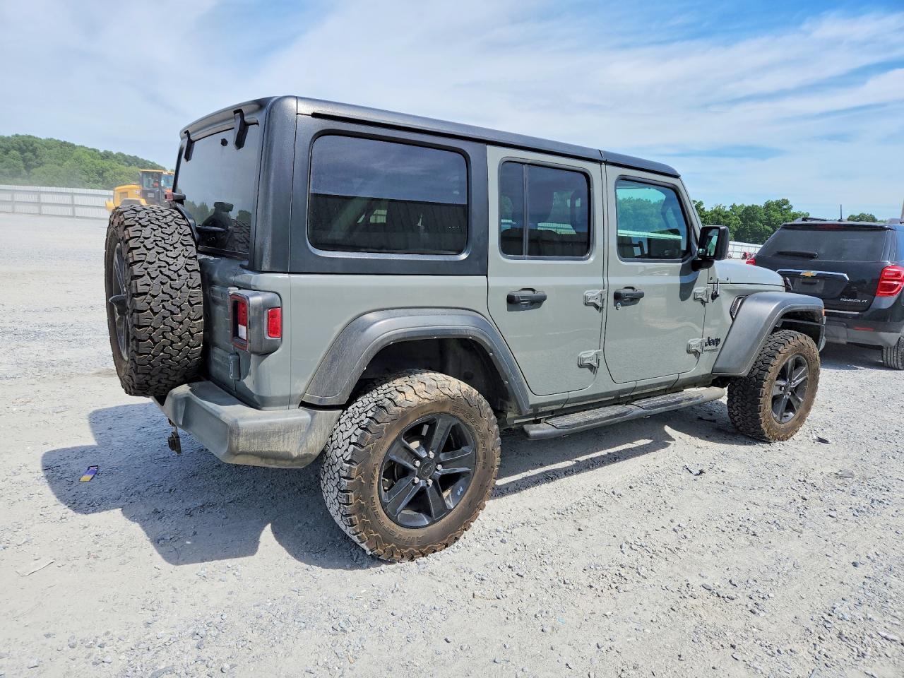 2022 Jeep Wrangler Unlimited Sport - Фото 3