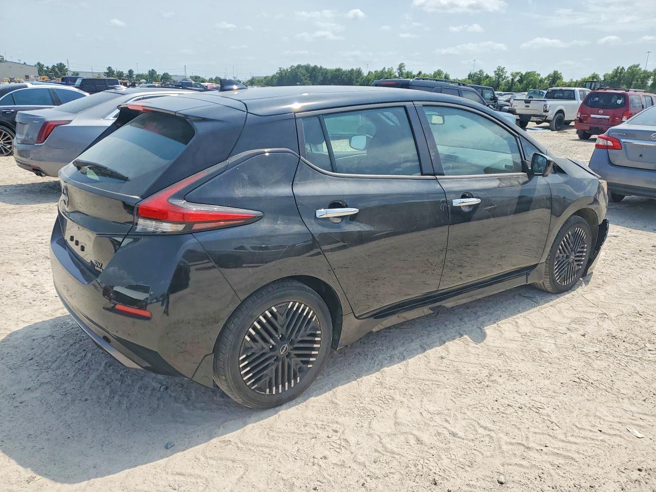 2025 Nissan Leaf Sv Plus - Фото 3