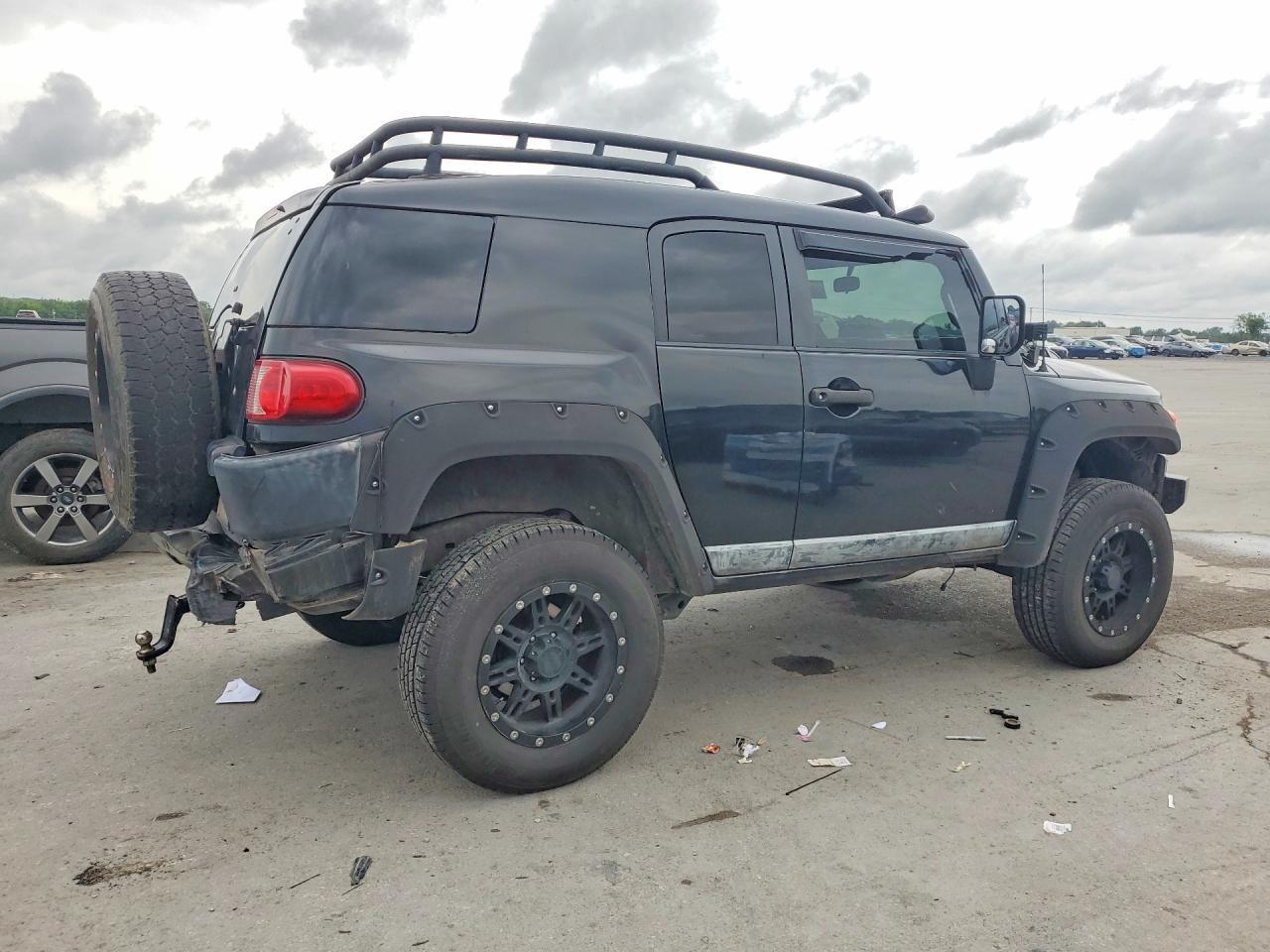 2007 Toyota Fj Cruiser Base - Image 3