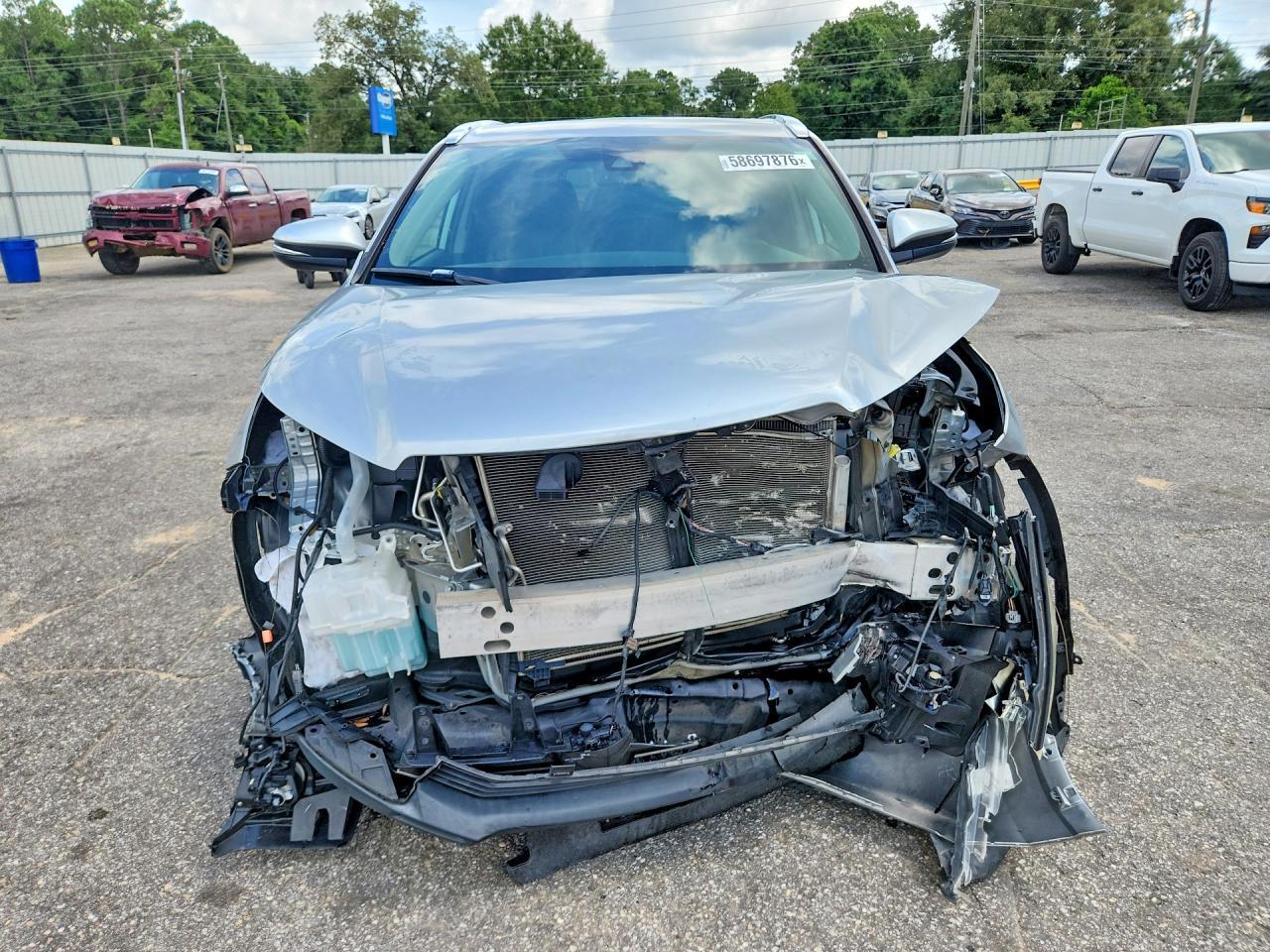 2019 Toyota Highlander Se - Фото 5