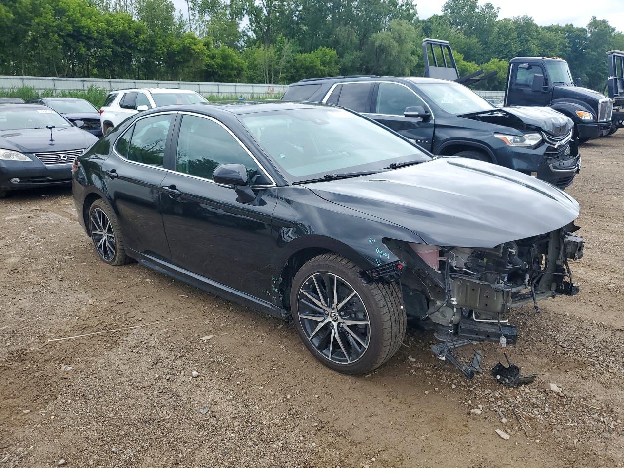 2023 Toyota Camry Hybrid Se - Фото 4