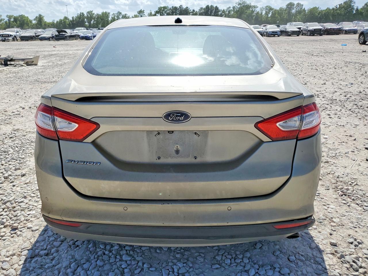 2015 Ford Fusion Se - Image 6