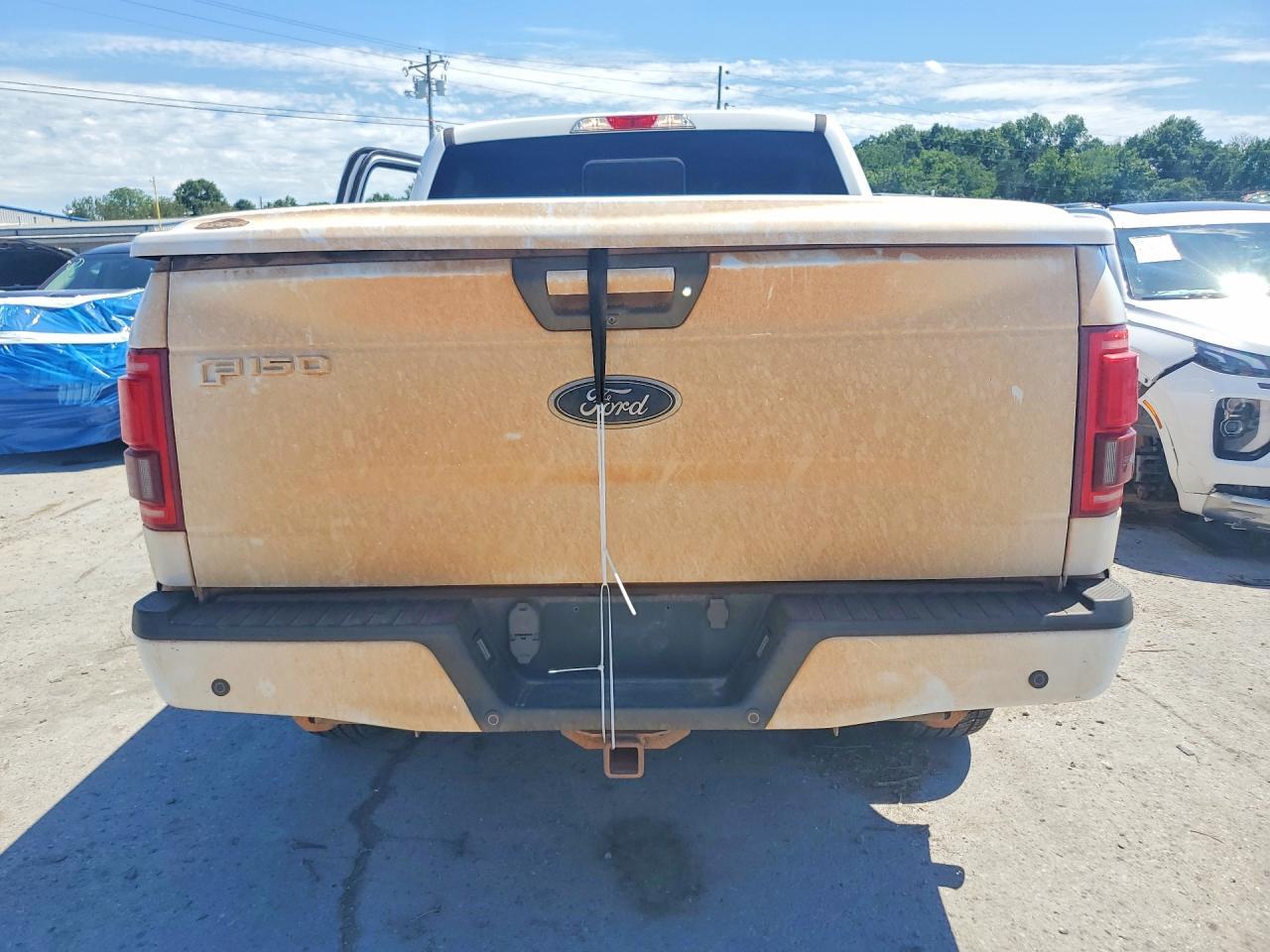 2017 Ford F150 Supercrew - Фото 6