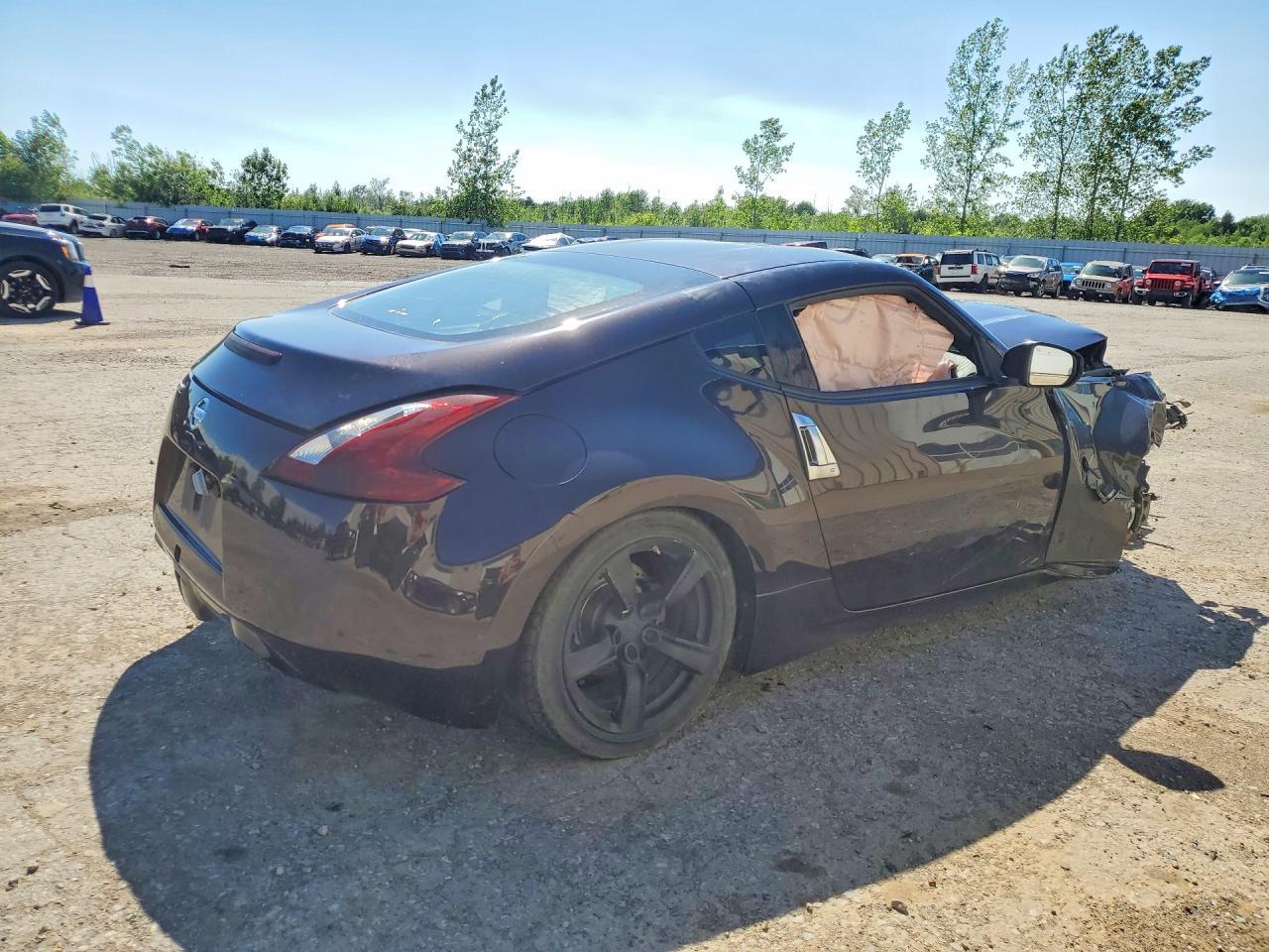 2010 Nissan 370Z Base - Фото 3