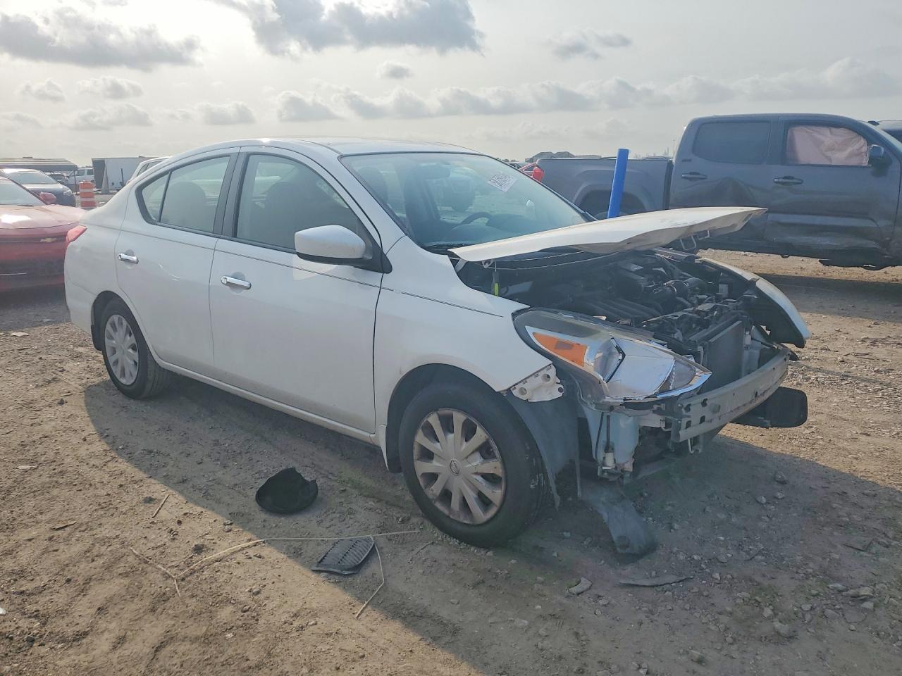 2016 Nissan Versa 1.6 Sv - Image 4