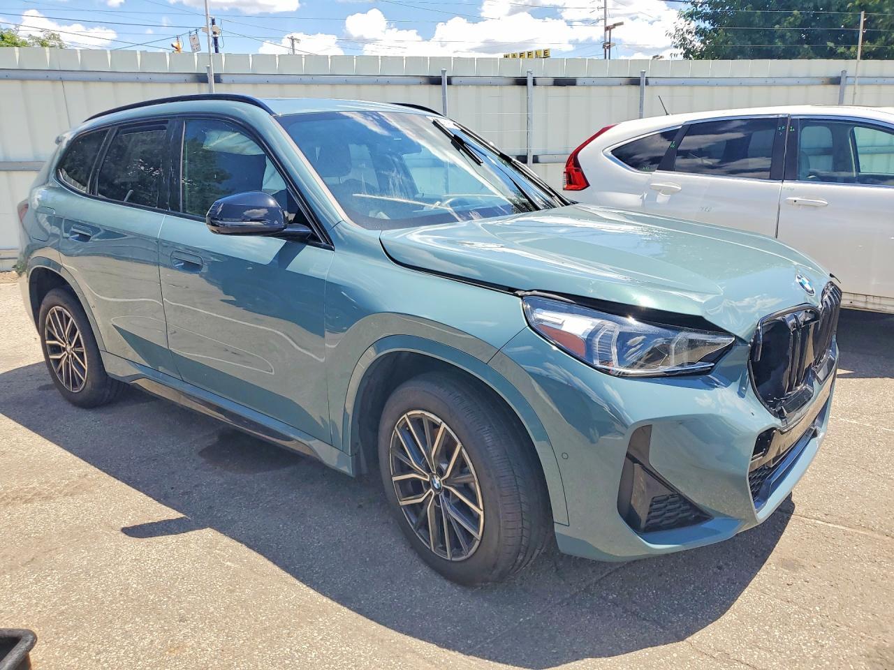 2023 BMW X1 xDrive28I - Фото 4