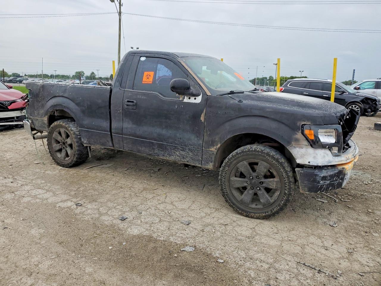 2014 Ford F150 - Фото 4