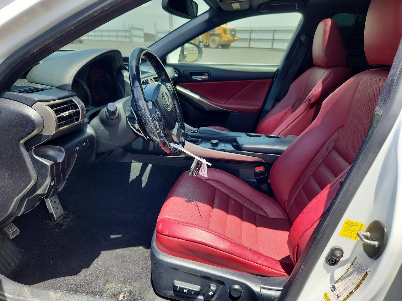 2016 Lexus Is 200T - Image 7