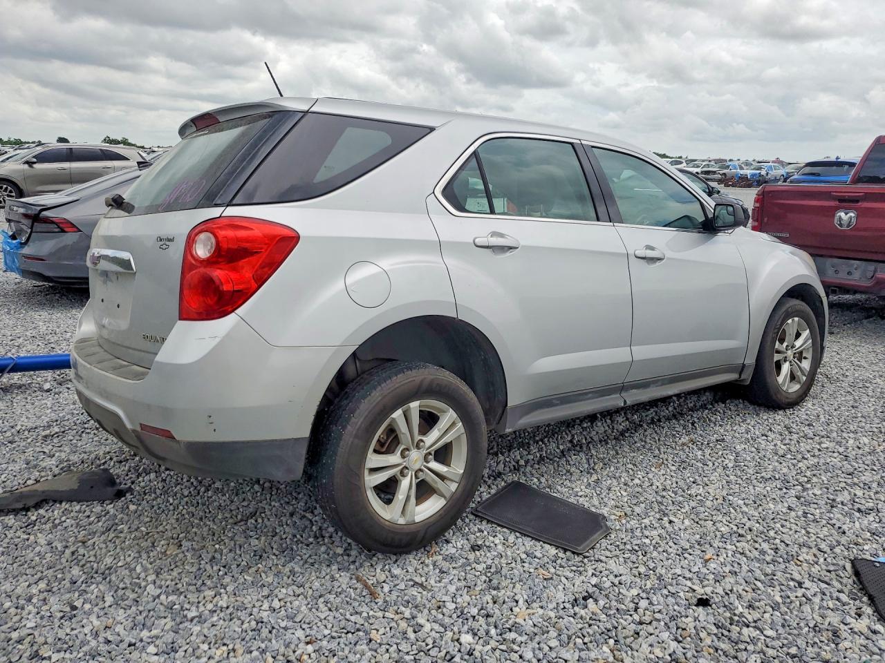 2014 Chevrolet Equinox - Фото 3