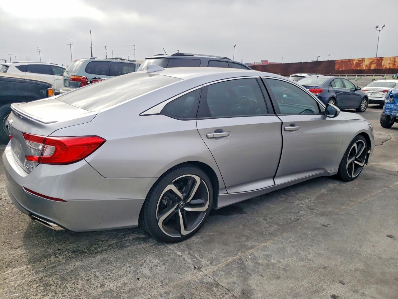 2020 Honda Accord Sport - Image 3