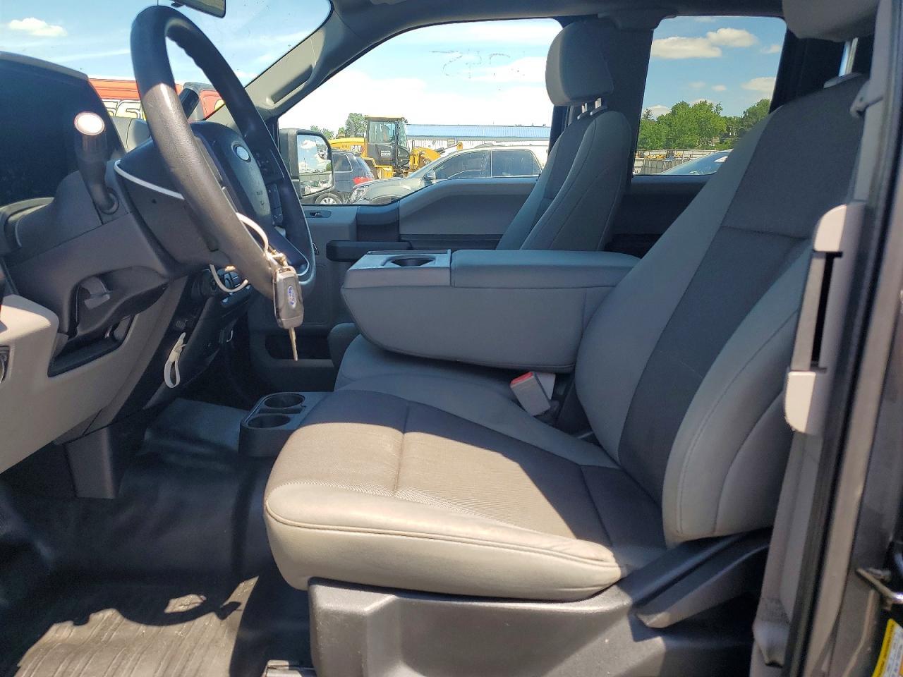2019 Ford F150 Super Cab - Фото 7